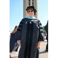 Dr Betsy Schirmer